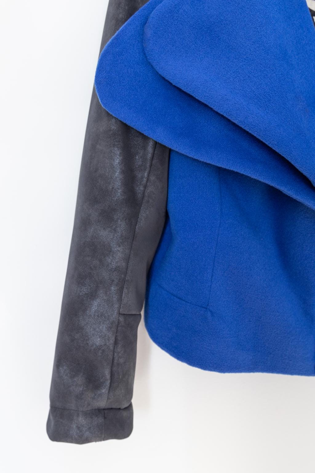 Black Wool Blend Avant garde Coat for Women, Handmade Designer Coat, Custom Tailored Jacket, Stylish Winter Coat