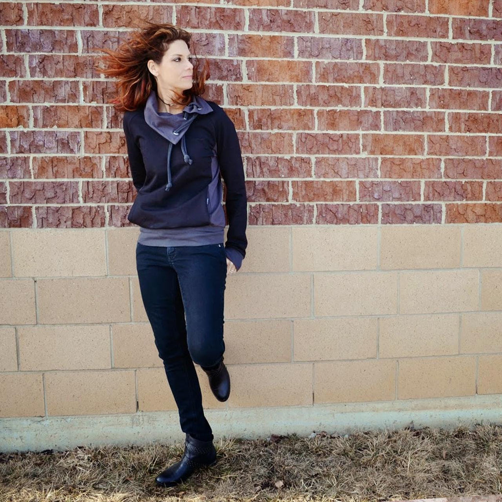 Black sweatshirt with a higher collar