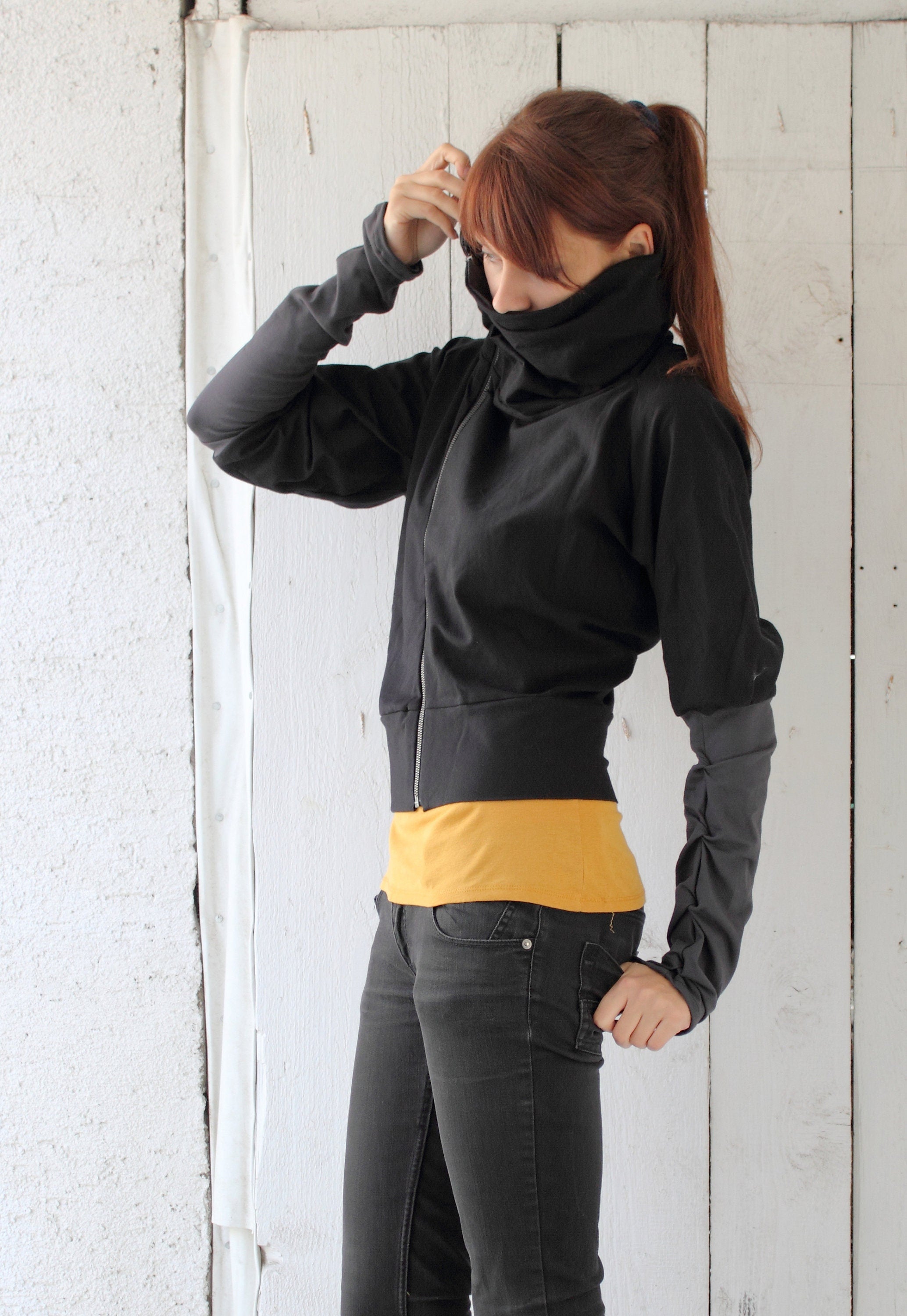 Black asymmetric sweatshirt